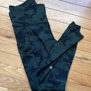 Green camo fast and free legging
